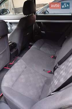 Лифтбек Opel Vectra 2003 в 