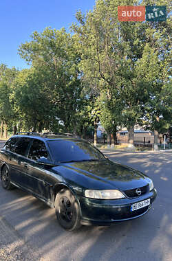 Универсал Opel Vectra 1999 в 