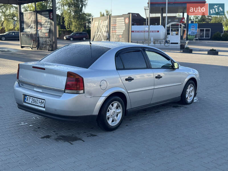 Седан Opel Vectra 2002 в Коломиї
