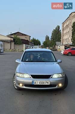 Седан Opel Vectra 1999 в Києві