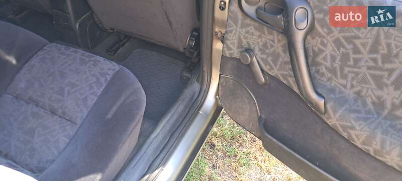Универсал Opel Vectra 1997 в Киеве