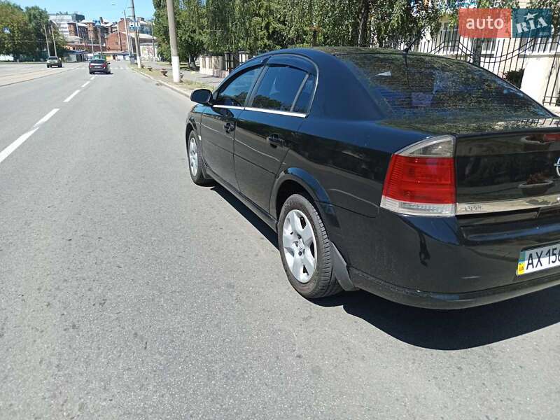 Седан Opel Vectra 2006 в Харькове