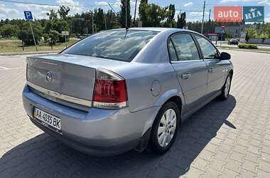 Седан Opel Vectra 2004 в 