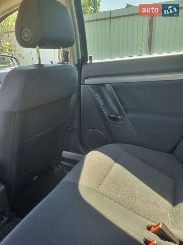 Седан Opel Vectra 2007 в Броварах