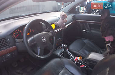 Седан Opel Vectra 2003 в 