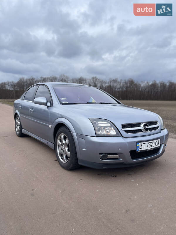 Лифтбек Opel Vectra 2003 в Кролевце