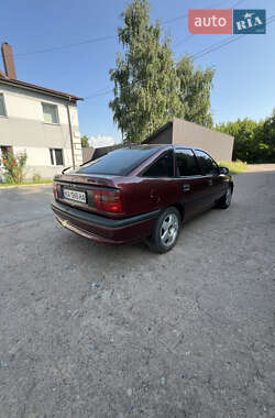 Лифтбек Opel Vectra 1995 в 