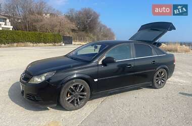Лифтбек Opel Vectra 2006 в Николаеве