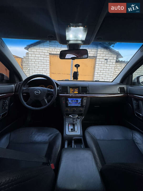 Седан Opel Vectra 2003 в Харькове