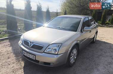 Седан Opel Vectra 2004 в Житомире