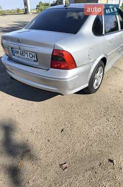 Седан Opel Vectra 1999 в 