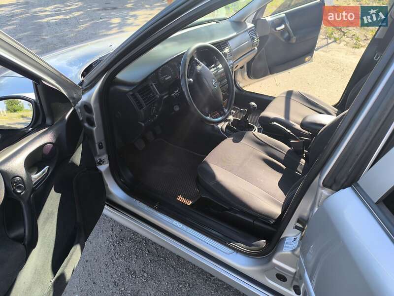 Седан Opel Vectra 1999 в Балаклее