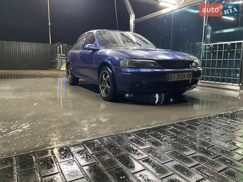 Седан Opel Vectra 1997 в Гайсину