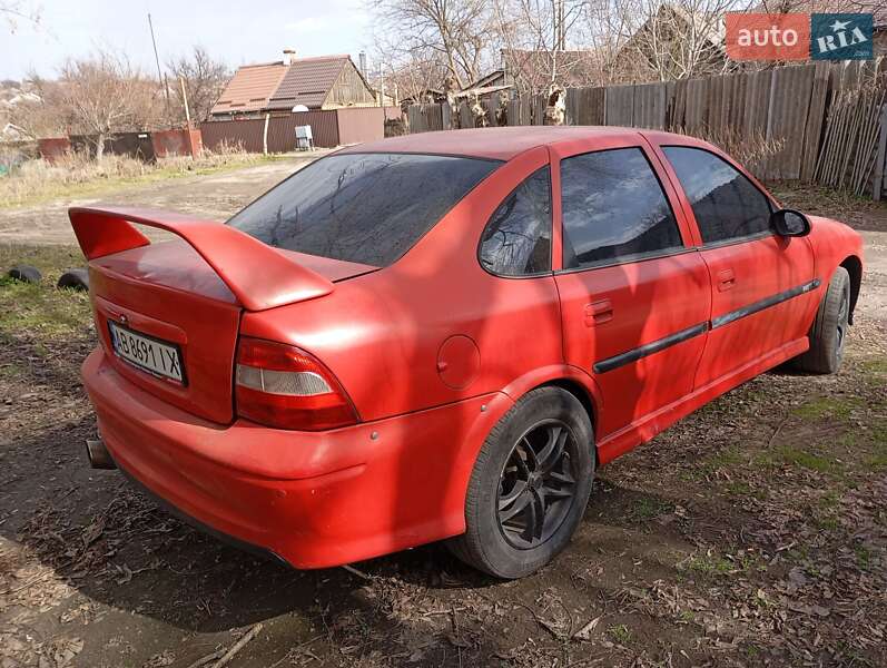 Седан Opel Vectra 1999 в Запорожье