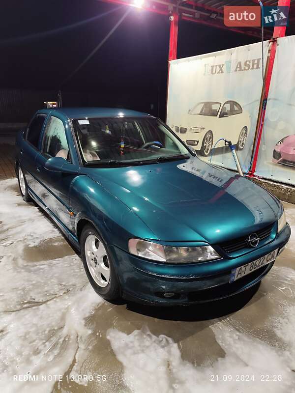 Седан Opel Vectra 2000 в Ивано-Франковске