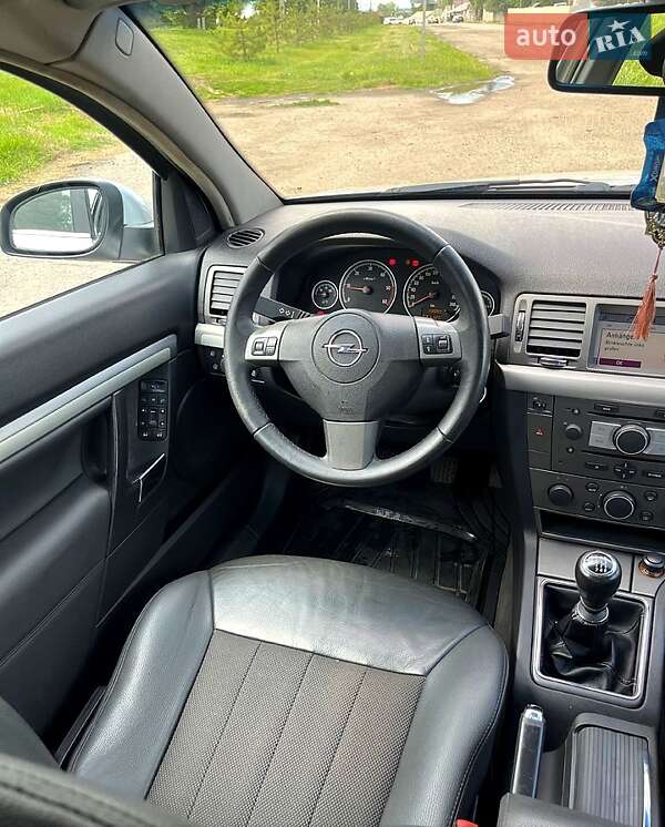 Универсал Opel Vectra 2007 в Кегичевке