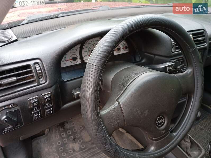 Седан Opel Vectra 1991 в Виннице