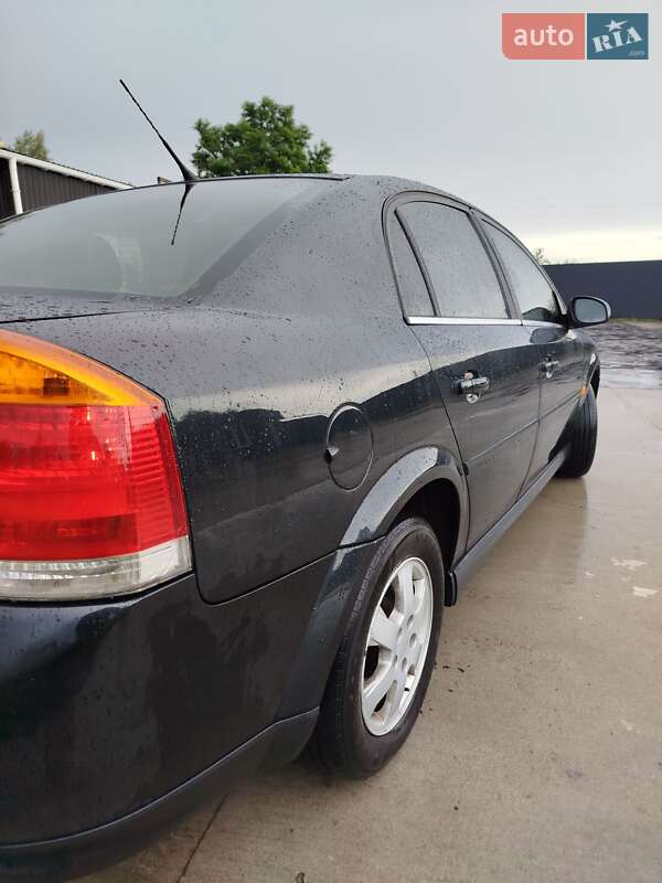 Седан Opel Vectra 2003 в Житомире