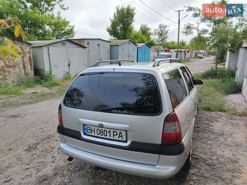 Универсал Opel Vectra 1998 в Одессе