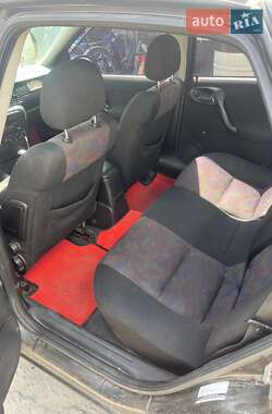 Седан Opel Vectra 2000 в Полтаве