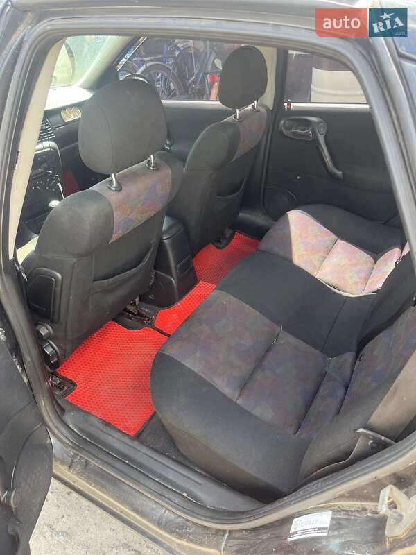 Opel Vectra 2000
