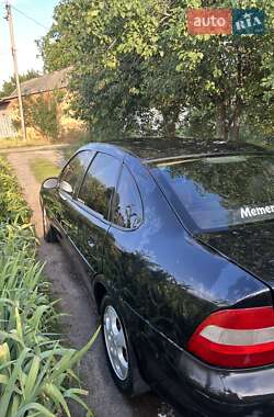 Седан Opel Vectra 2000 в 