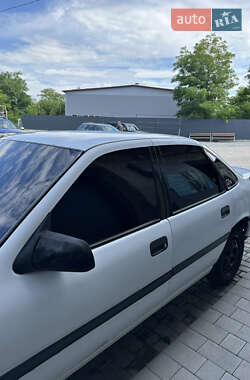 Седан Opel Vectra 1989 в 