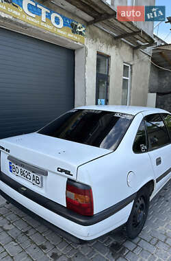 Седан Opel Vectra 1989 в 