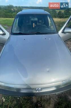 Седан Opel Vectra 1990 в 