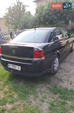 Седан Opel Vectra 2004 в Киеве