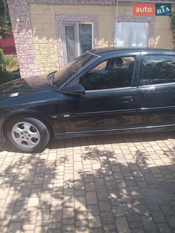 Седан Opel Vectra 1999 в Одессе