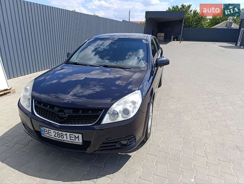 Седан Opel Vectra 2005 в Миколаєві