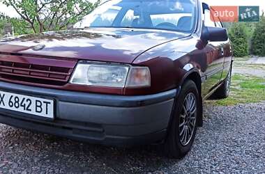 Седан Opel Vectra 1990 в Харькове