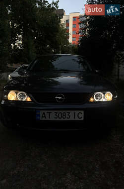 Седан Opel Vectra 2000 в Ивано-Франковске