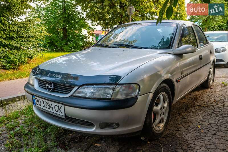 Седан Opel Vectra 1998 в Тернополе
