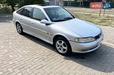 Ліфтбек Opel Vectra 2000 в Слов'янську