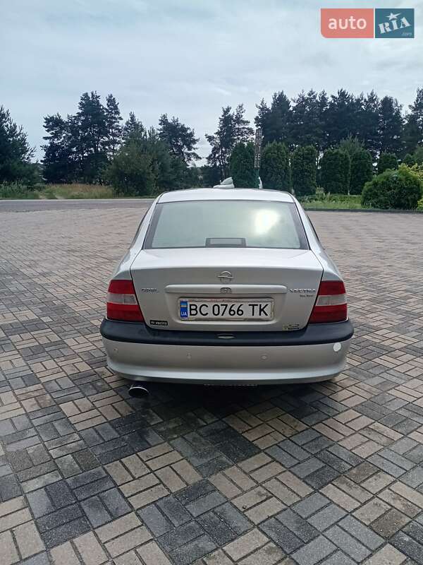 Седан Opel Vectra 1997 в Судовой Вишне