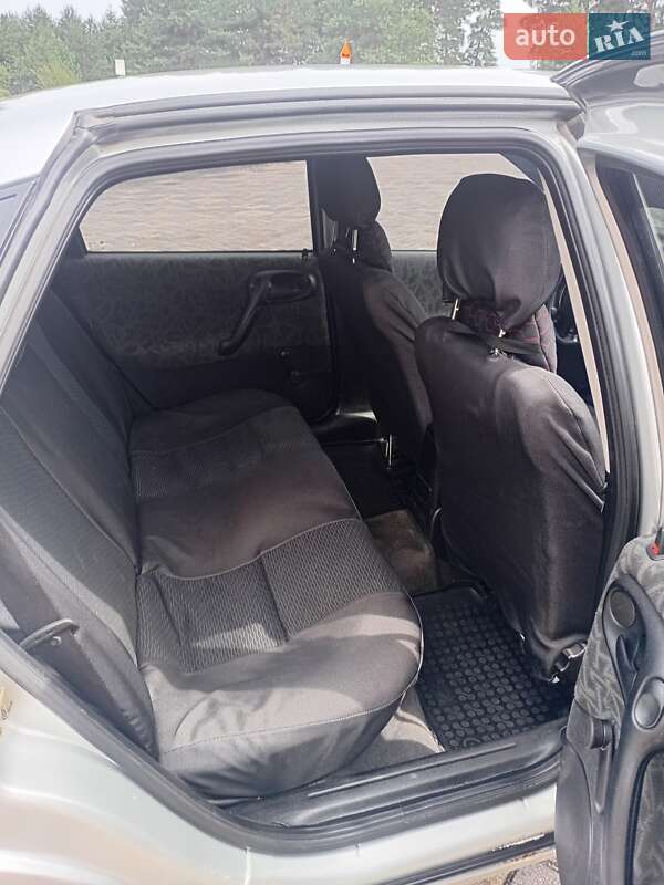 Седан Opel Vectra 1997 в Судовой Вишне