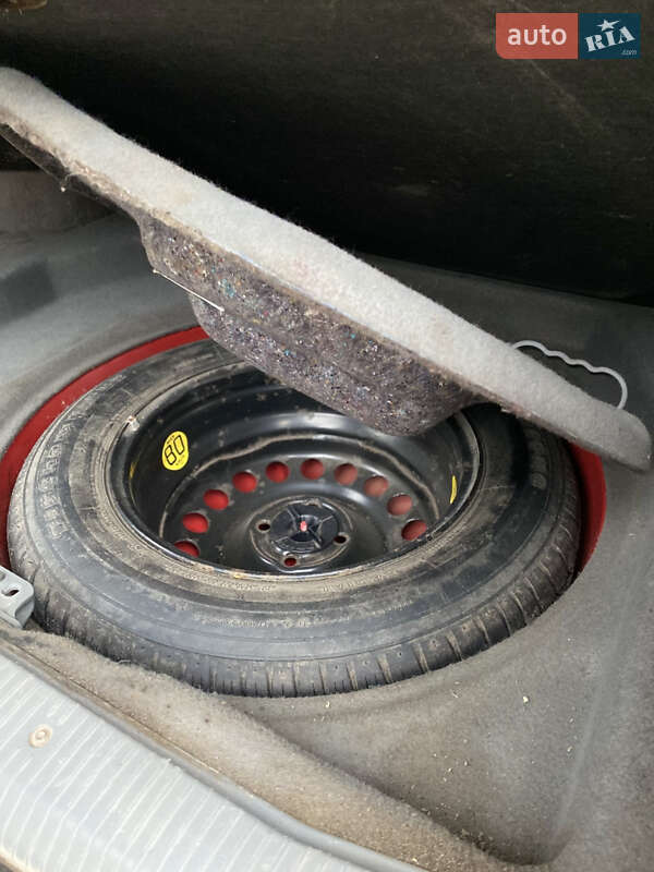 Универсал Opel Vectra 1998 в Сокале