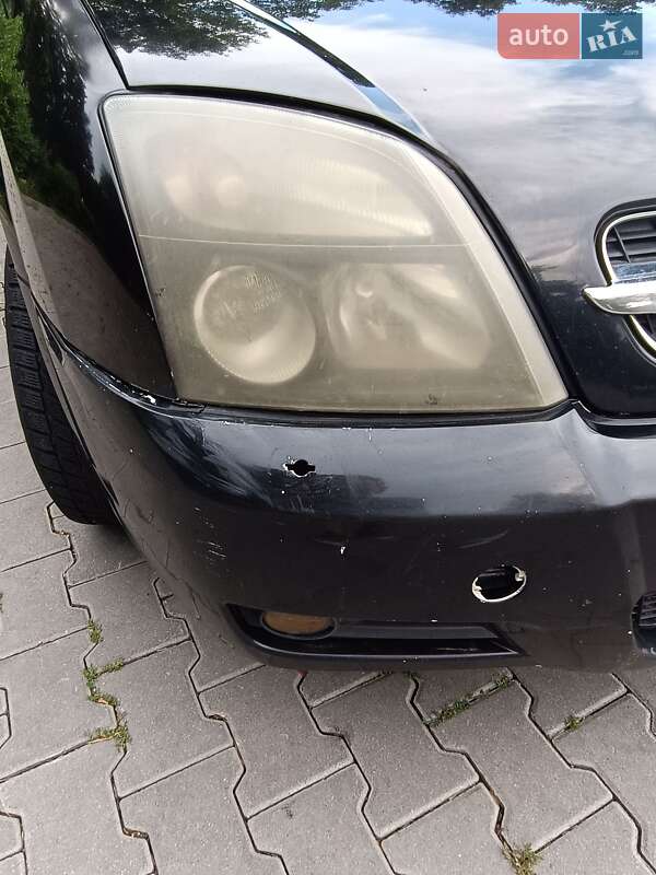 Лифтбек Opel Vectra 2004 в Черновцах