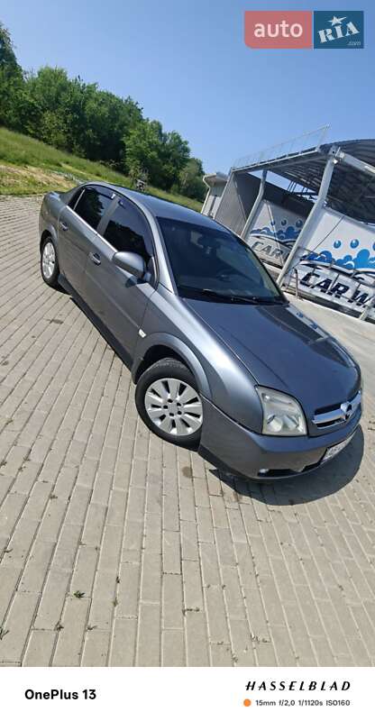 Седан Opel Vectra 2004 в Вінниці