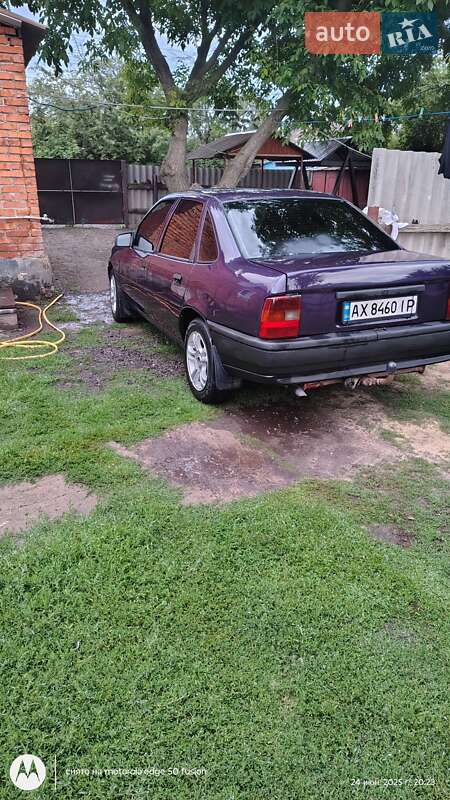 Седан Opel Vectra 1992 в Харкові фото 11 Седан Opel Vectra 1992 в Харкові