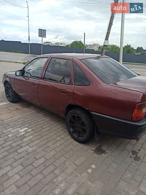 Седан Opel Vectra 1991 в Львове