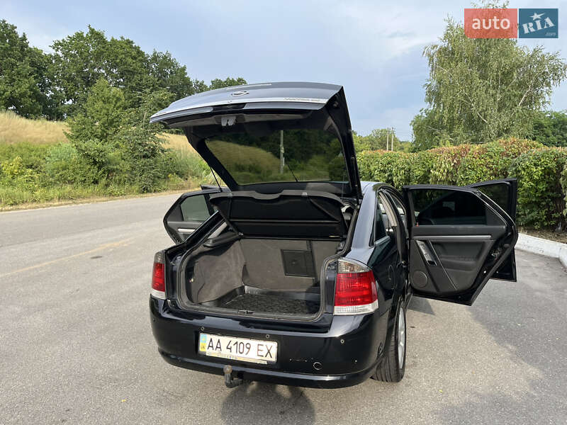 Лифтбек Opel Vectra 2008 в Киеве