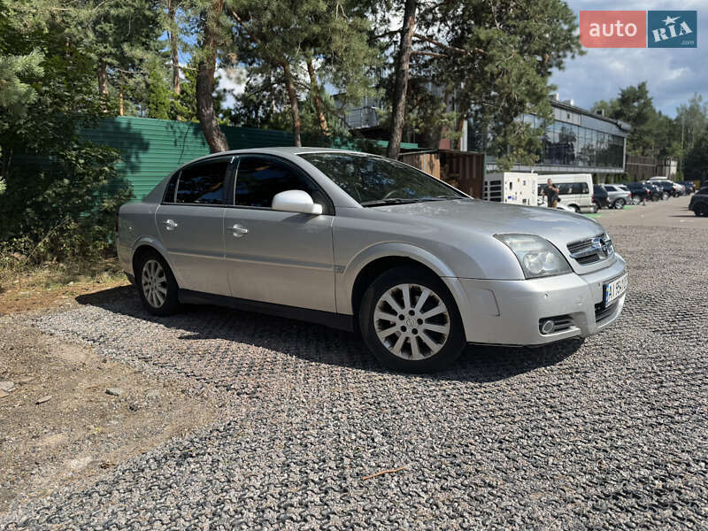 Седан Opel Vectra 2005 в 