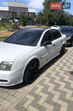 Седан Opel Vectra 2003 в Львове