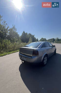 Лифтбек Opel Vectra 2004 в 