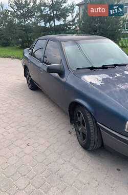 Седан Opel Vectra 1989 в 