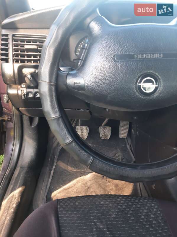 Седан Opel Vectra 1996 в Хмельницком фото 5 Седан Opel Vectra 1996 в Хмельницком