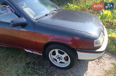 Седан Opel Vectra 1990 в Борисполе
